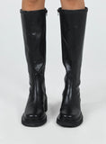 Lourdasprec- Hardy Boots Black