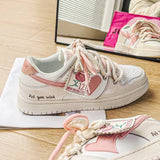 LOURDASPREC-new trends shoes seasonal shoes Vintage Heart Patch Pu Leather Paneled Sneakers