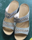 Christmas Gift Women Sandals Orthopedic Slippers Open Toe Summer Shoes Vintage Low Heels Female Platform Shoes Corrector Sponge Walking Sandals